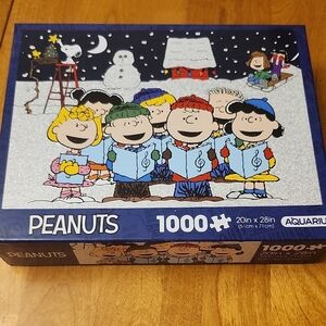 Peanuts 1000-Piece Puzzle - Festive Multicolor Design